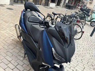 yamaha xmax