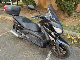yamaha xmax 250