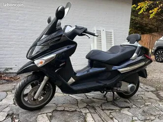 piaggio x evo 250 cm3 - révisé - ct ok