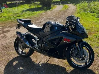 gsxr 1000 k8