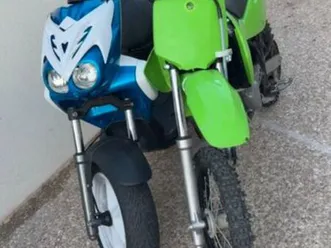 vends scooter et