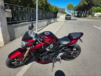 gsr 750 2012 édition yoshimura