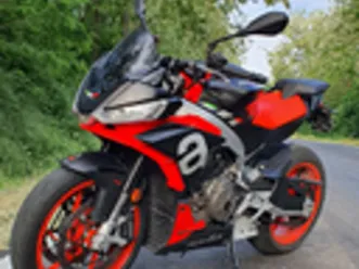aprilia tuono 660