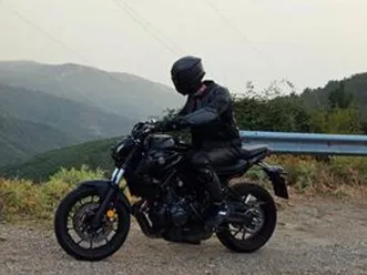 yamaha mt-07 - 2021