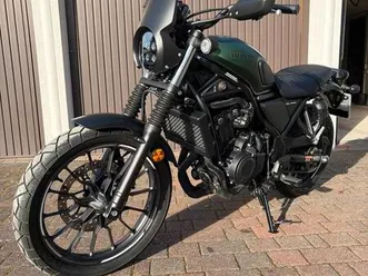 honda cl 500 / 2024 / zubehör / fast neu