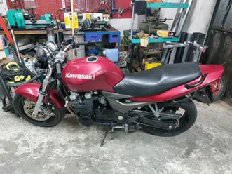 kawasaki zr750