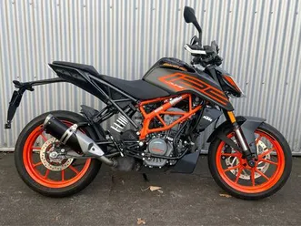 ktm 125 duke abs 2023 mit garantie und zubehör