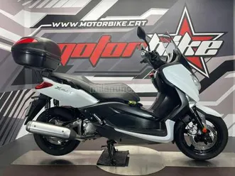 yamaha - xmax 250