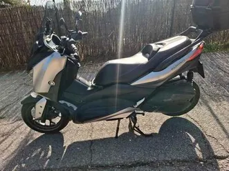 yamaha - xmax 300