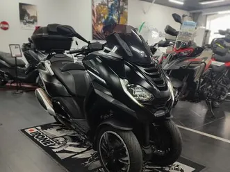 ? peugeot metropolis 400 i abs - tft - black edition 2021 / occasion garantie ?