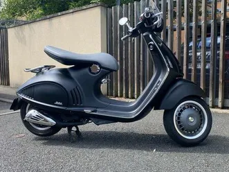 vespa 946