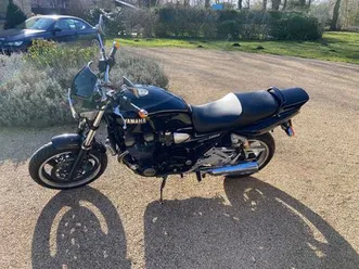 yamaha xjr1300