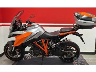 ktm 1290 super duke gt tris valigie