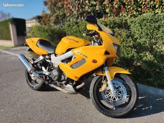 honda 1000 vtr
