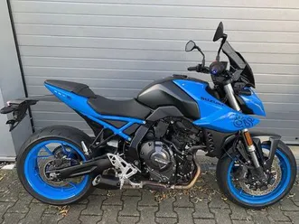 suzuki gsx8s