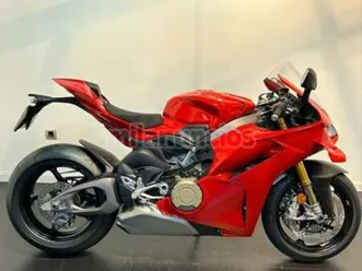 ducati - panigale v4