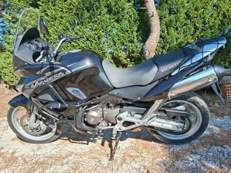honda varadero xl 1000, 12 700km, 2008, abs a dos cunhados e maceira
