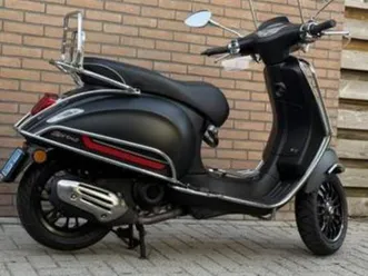 vespa sprint primavera mat zwart 2022 !!!! 4473 km !!!!!! — scooters | vespa — marktplaats