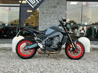 yamaha mt-09 - 2022