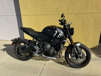 2023 triumph trident 660