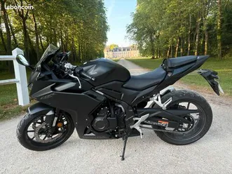 honda cbr500r – 500 cc – 750 km – noir mat – excellent état