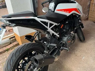 ktm duke 390
