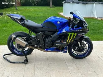 yamaha r7 piste et route