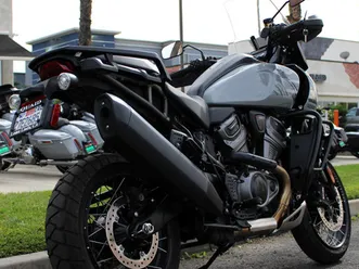 2025 pan america® 1250 special