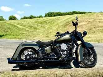 flde 1745 softail deluxe 107