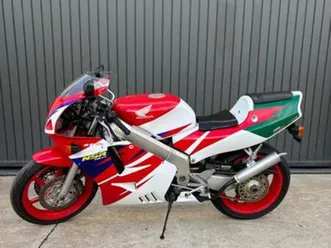 honda - nsr 250 mc28