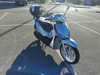 piaggio liberty 49 cm3 pod tvorničkom garancijom, 2024 god.