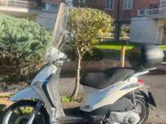 piaggio liberty 125