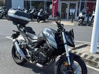 hornet 750 garanti 06/2028