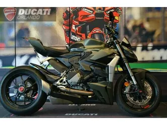 2023 ducati streetfighter v2