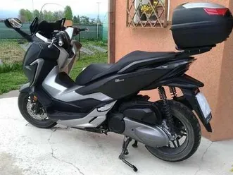 honda forza 300 grigio