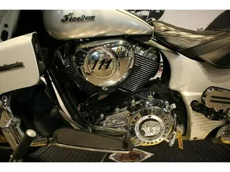 2018 indian motorcycle® roadmaster elite silver