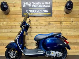 piaggio vespa gts 250 / 2012 model / covered 16.7k miles