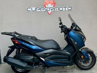 yamaha x-max 400