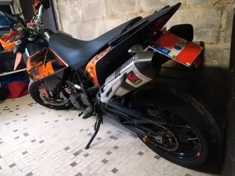 ktm 690 sm / akrapovic