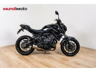 yamaha mt 07 - 2022