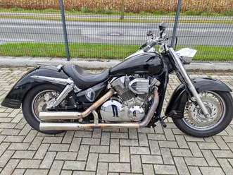 honda vtx 1300 shadow umbau + helm