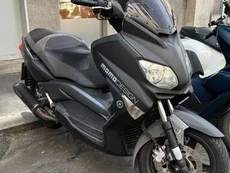 x max 250 momo design