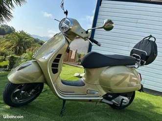 vespa gts supertech