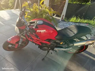 ducati monster a vendre