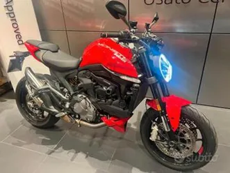 ducati monster 937 red