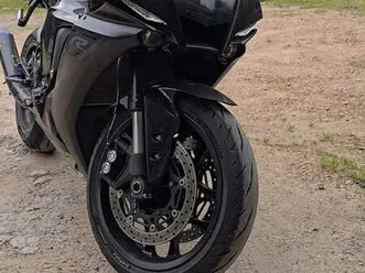 yamaha yzf-r1 nero