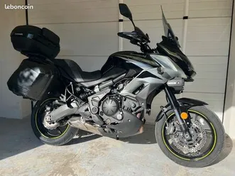 moto kawasaki versys 650 abs grand tourer a2 31000 km rabaissée entretien à jour contrôle technique