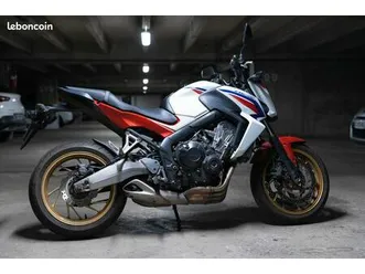 honda cb650f 2016 – couleur replica – idéale jeune permis