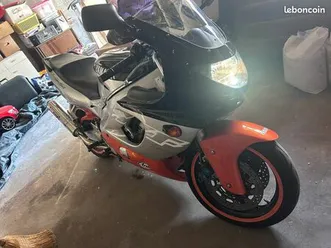 à vendre 600 yamaha thundercat