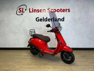 vespa primavera 45 km/h rood 2025 nieuw! — scooters | vespa — marktplaats
